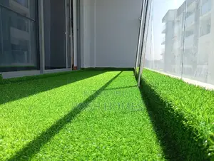 Rooftop Artificial Green Grass Carpet