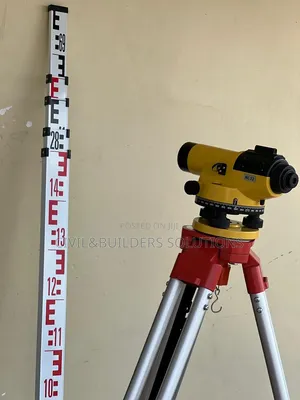 South Auto Level With 7m Staff