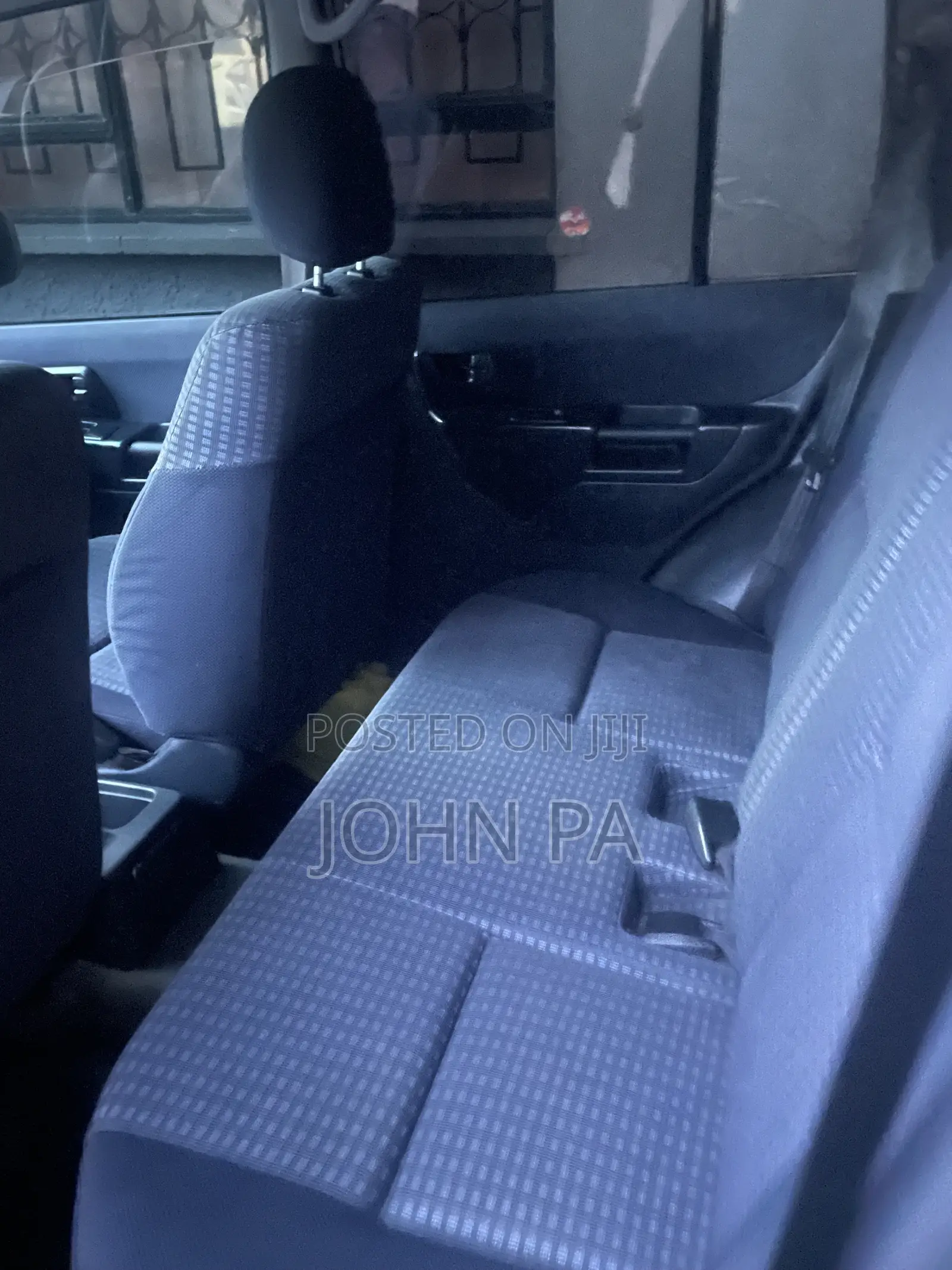 Mitsubishi Pajero IO 2000 Pearl