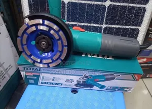 Powerful Corded 900w Total Angle Grinder