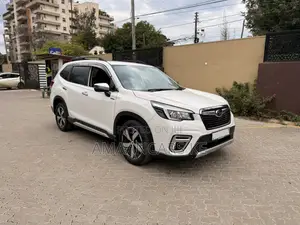 Subaru Forester 2019 White