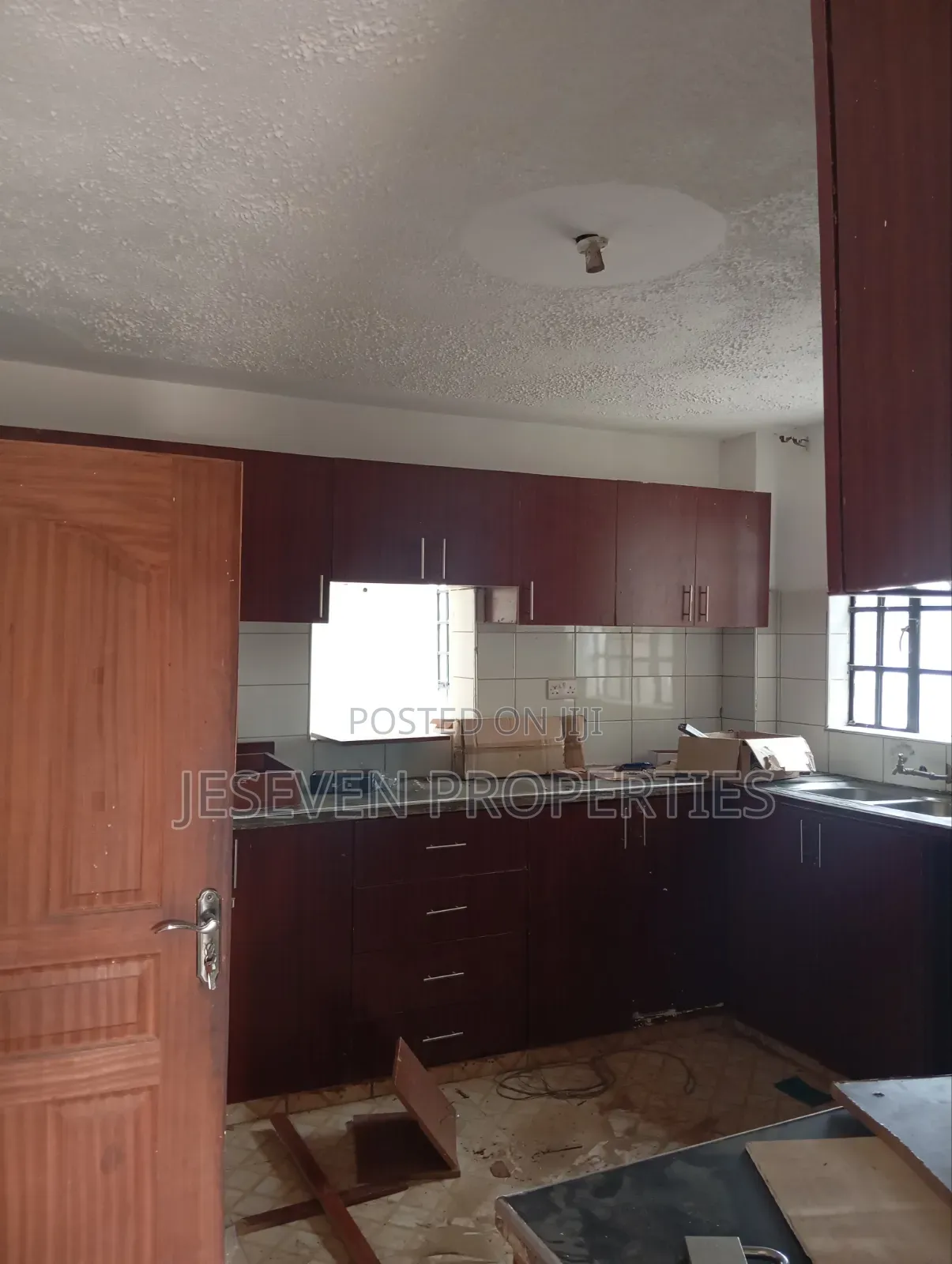 5bdrm Mansion in Syokimau Off Katani, Gateway Mall Area for rent