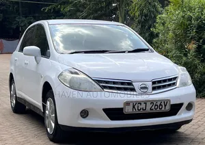 Nissan Tiida 2009 White