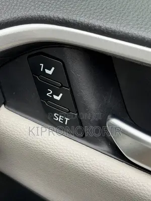 Toyota RAV4 2019 White