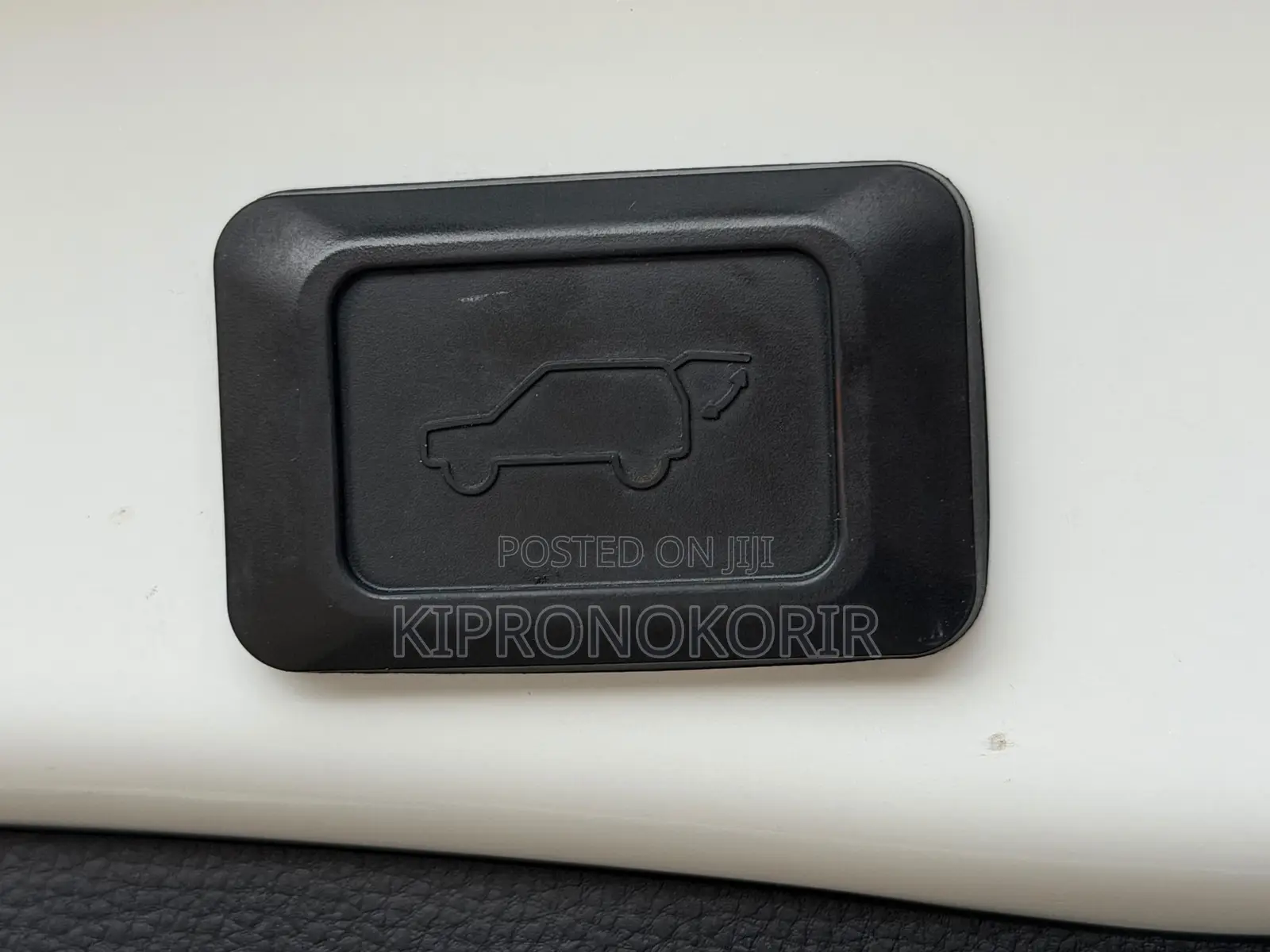 Toyota RAV4 2019 White