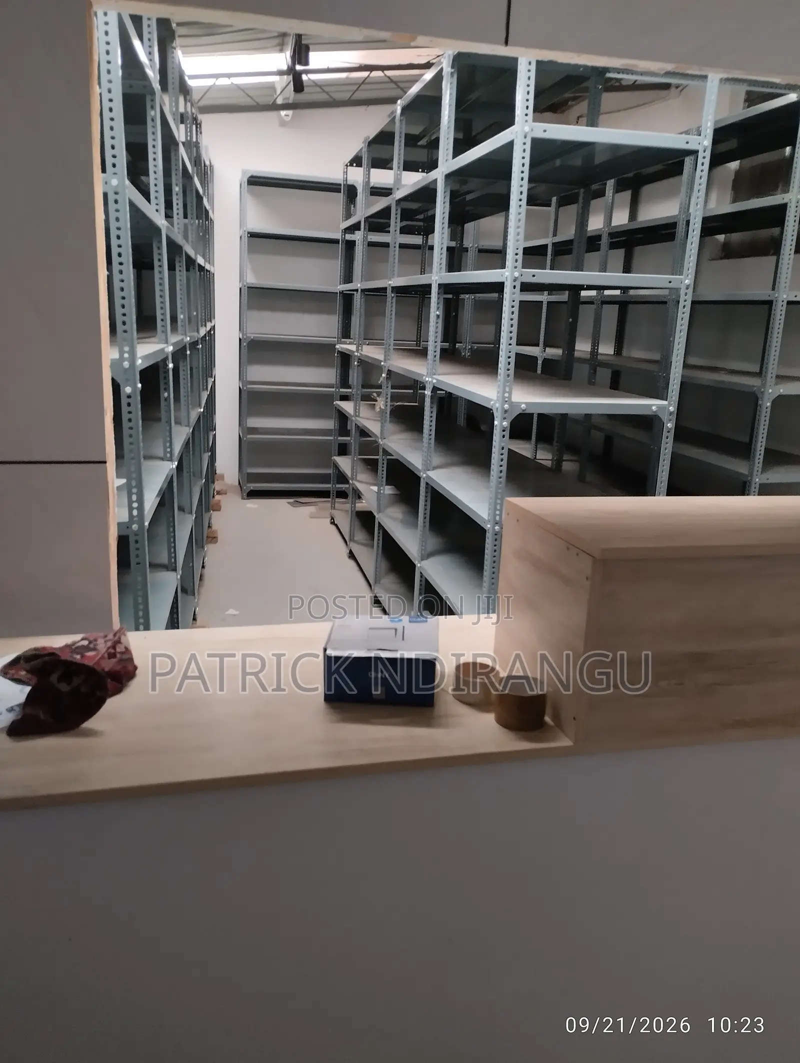 Shop Space to Let