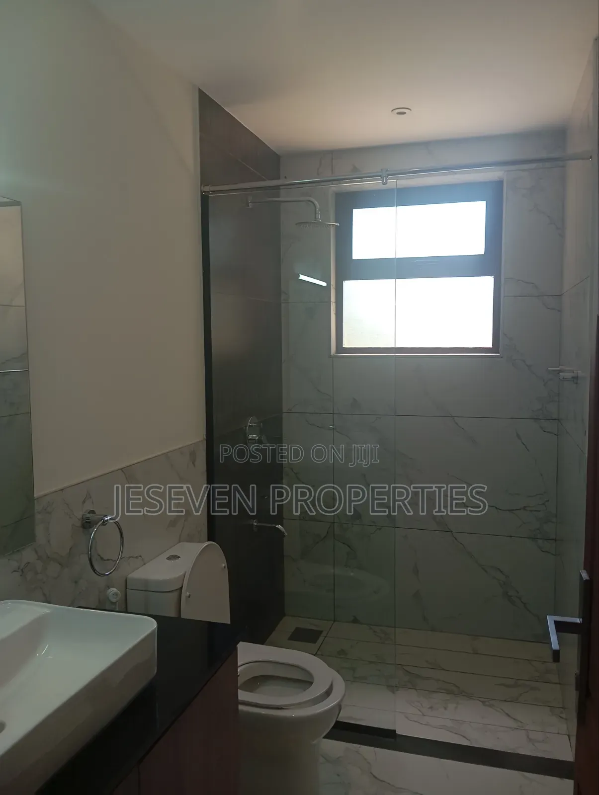 4bdrm Maisonette in Machakos Junction, Gateway Mall Area for rent