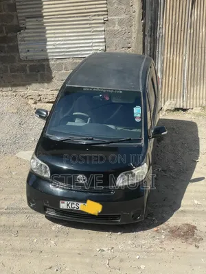 Toyota Porte 1.3 FWD 2012 Black