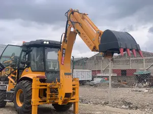 BL124D Engirise Backhoe