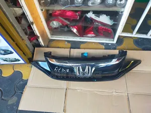 Honda Fit 2018 Grill