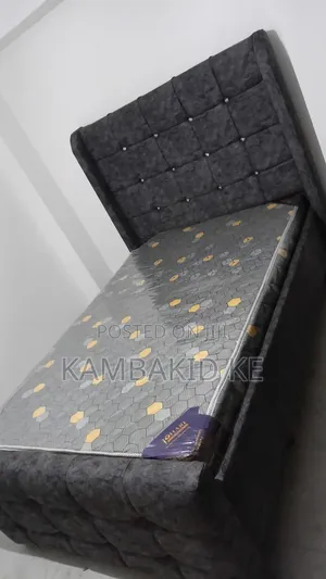Modern Bed and Matress