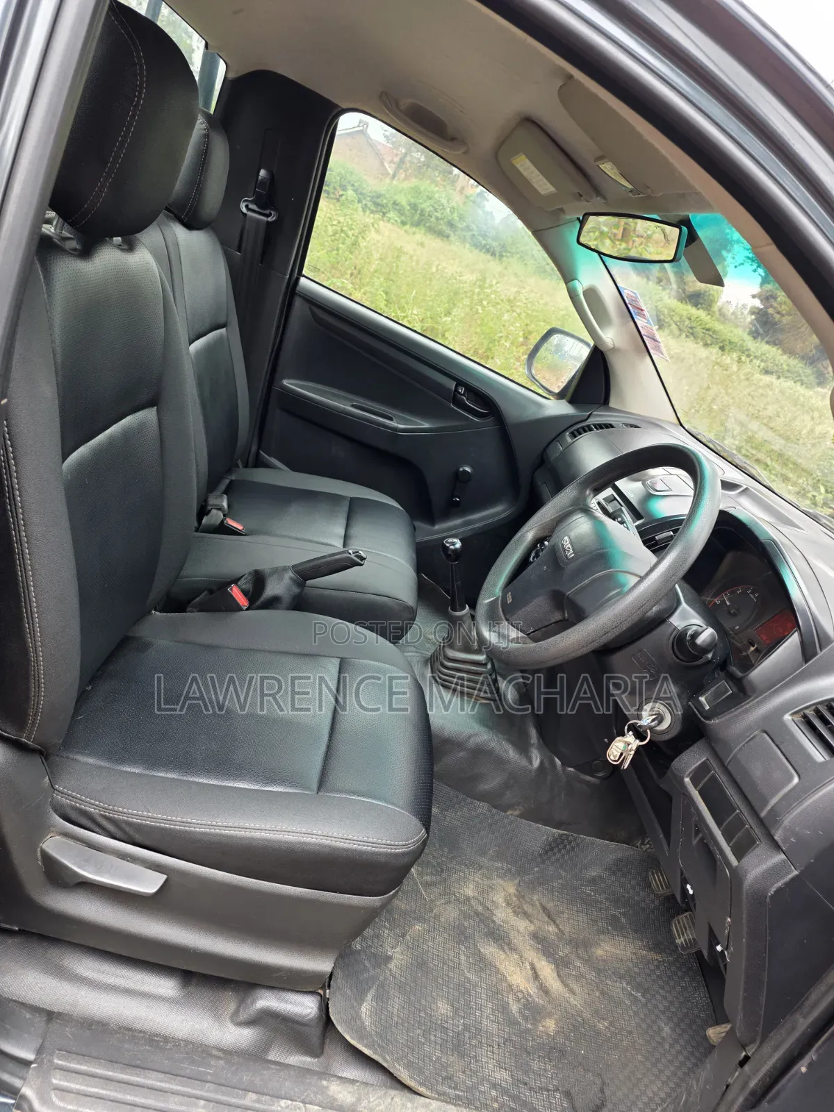 Isuzu D-MAX 2021 Gray