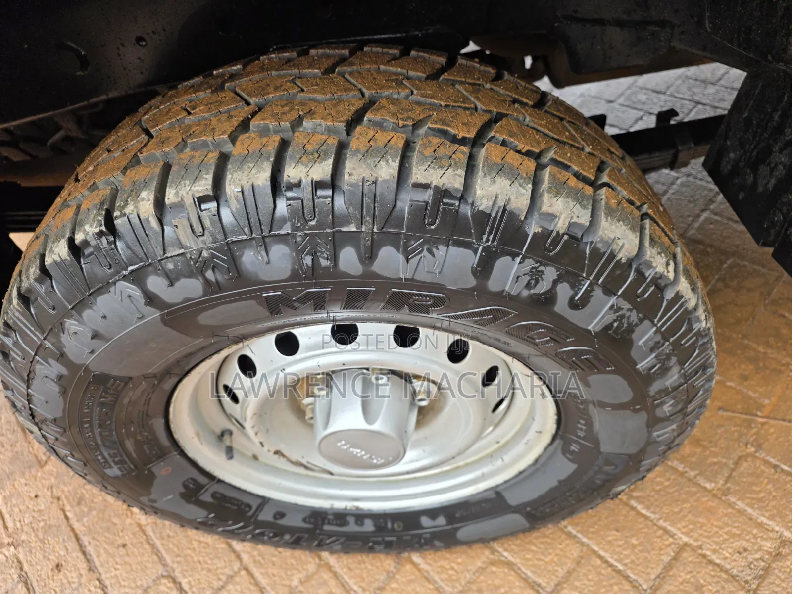 Isuzu D-MAX 2021 Gray