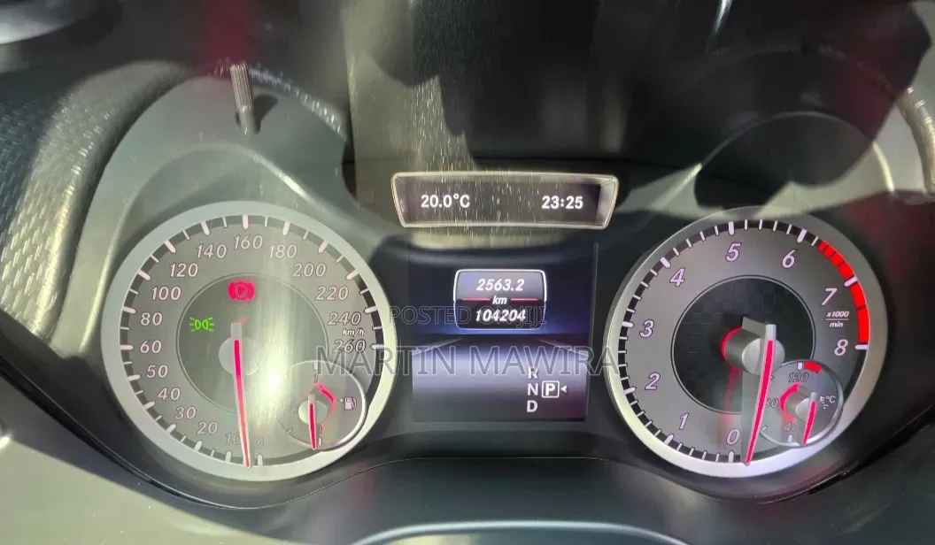 Mercedes-Benz A-Class 2014 Silver