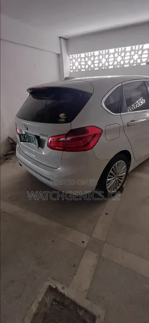 BMW 218d 2017 White