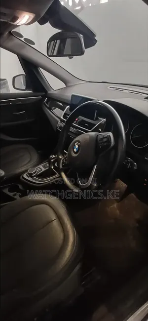BMW 218d 2017 White