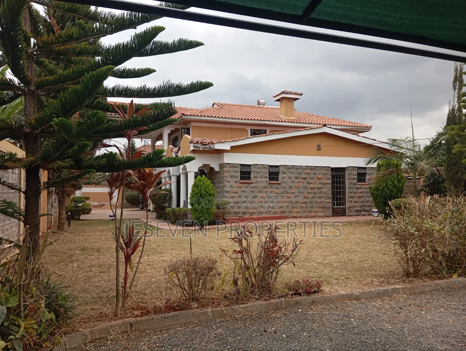 5bdrm Mansion in Syokimau, Gateway Mall Area for rent