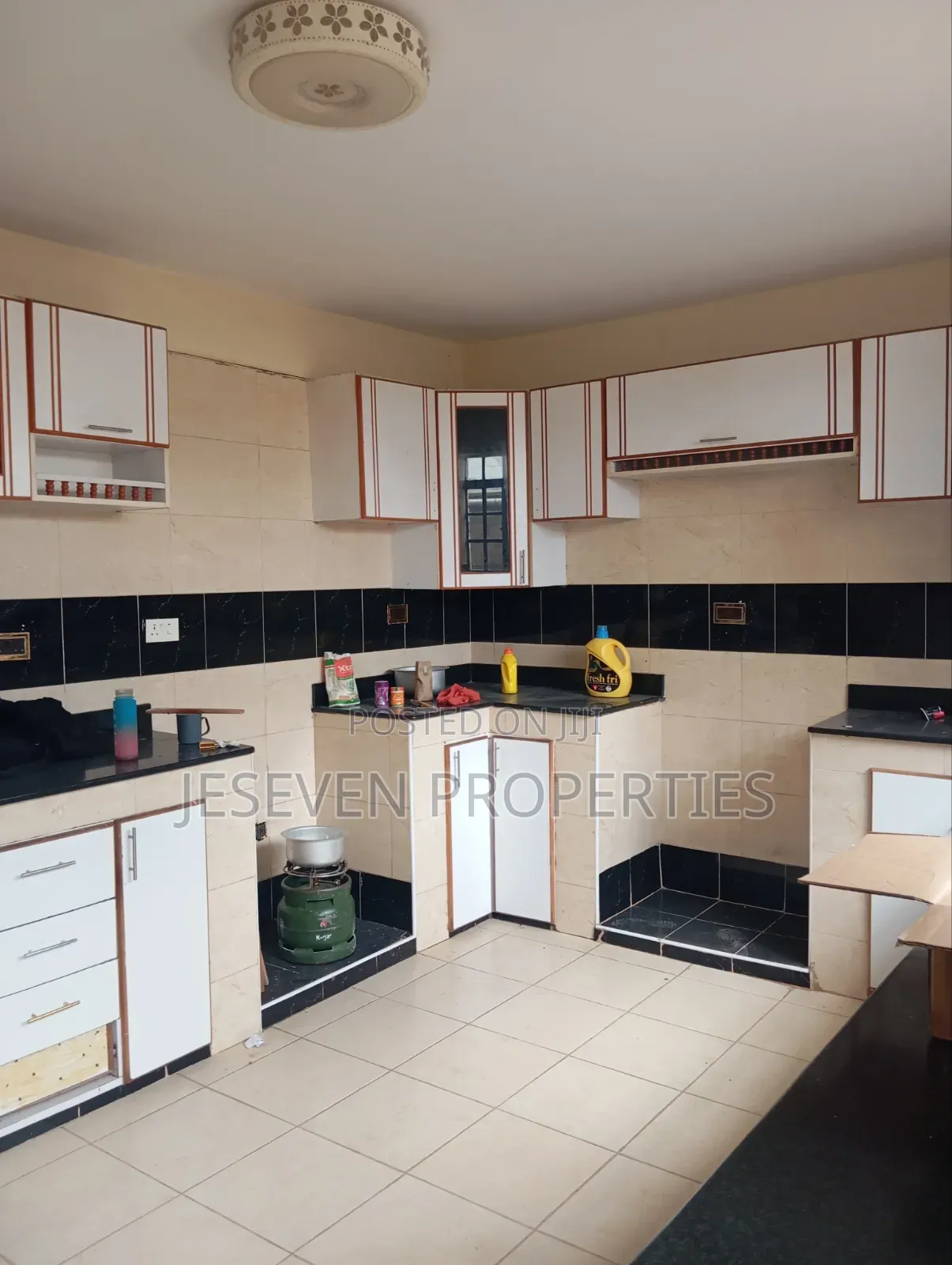 5bdrm Mansion in Syokimau, Gateway Mall Area for rent