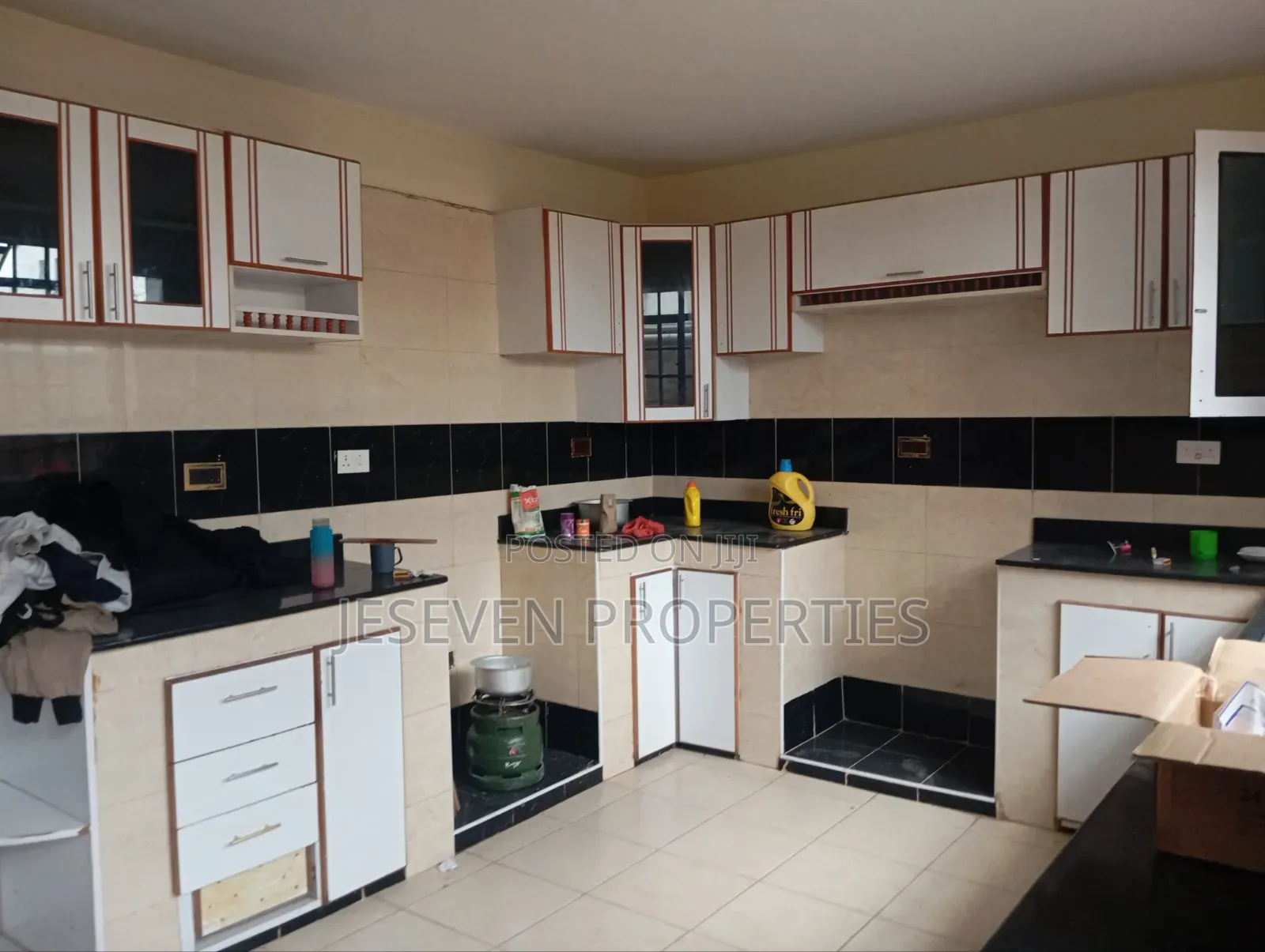 5bdrm Mansion in Syokimau, Gateway Mall Area for rent