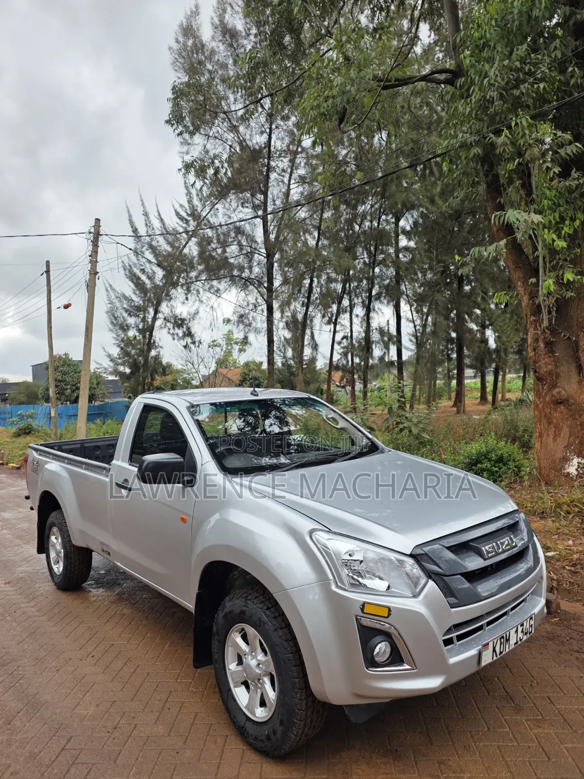 Isuzu D-MAX 2023 Silver