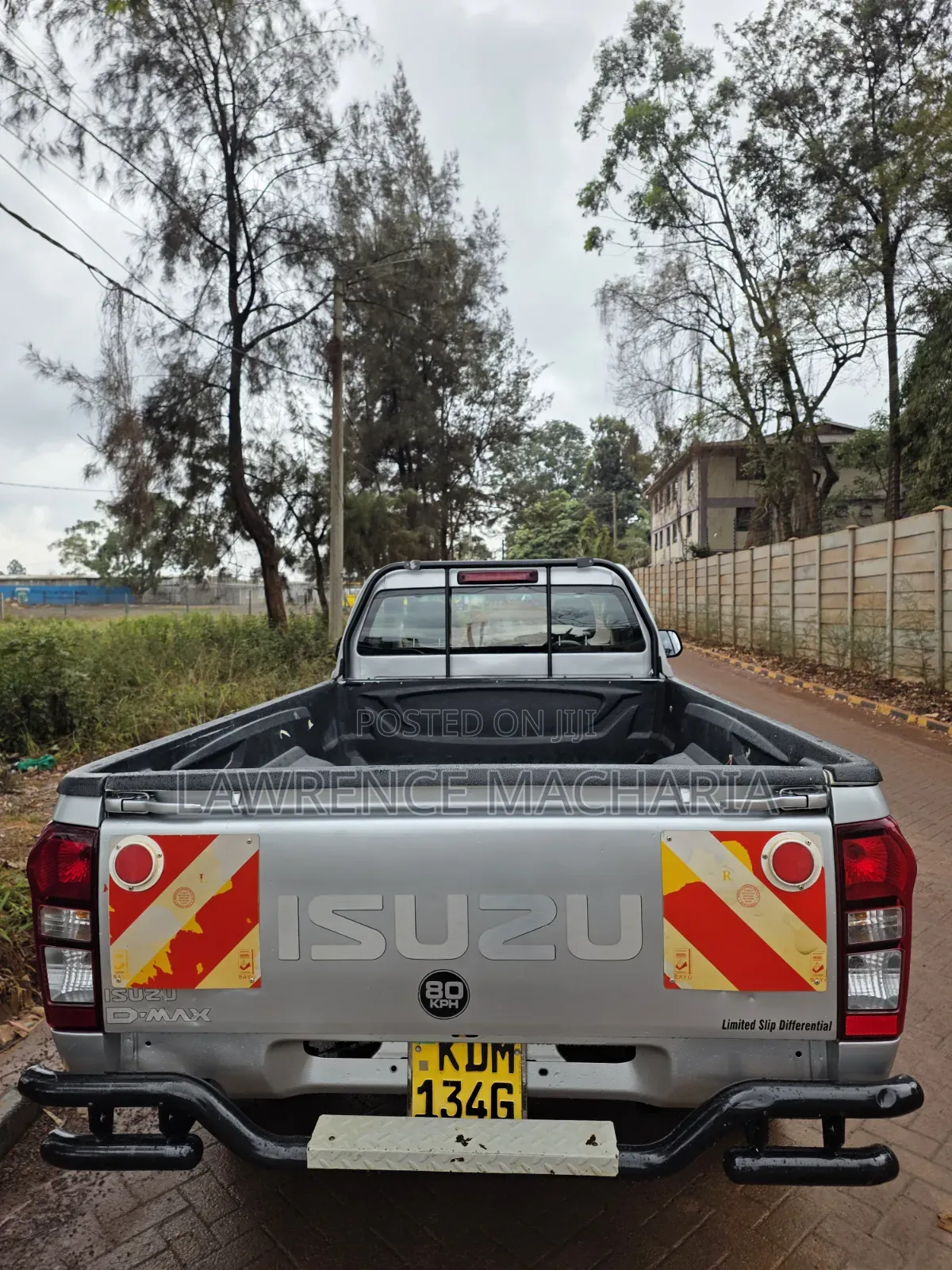 Isuzu D-MAX 2023 Silver