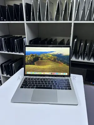 Laptop Apple MacBook Air 2018 8GB Intel Core i5 SSD 256GB
