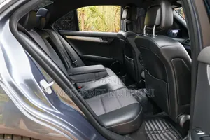 Mercedes-Benz C180 2011 Gray