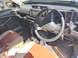 Toyota Probox 2013 Silver