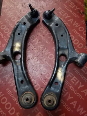 Contro Arms Suzuki Solio,Swift