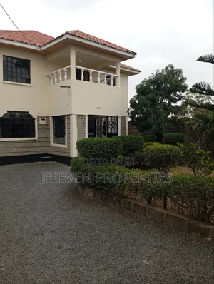 4bdrm Maisonette in Syokimau, Gateway Mall Area for rent