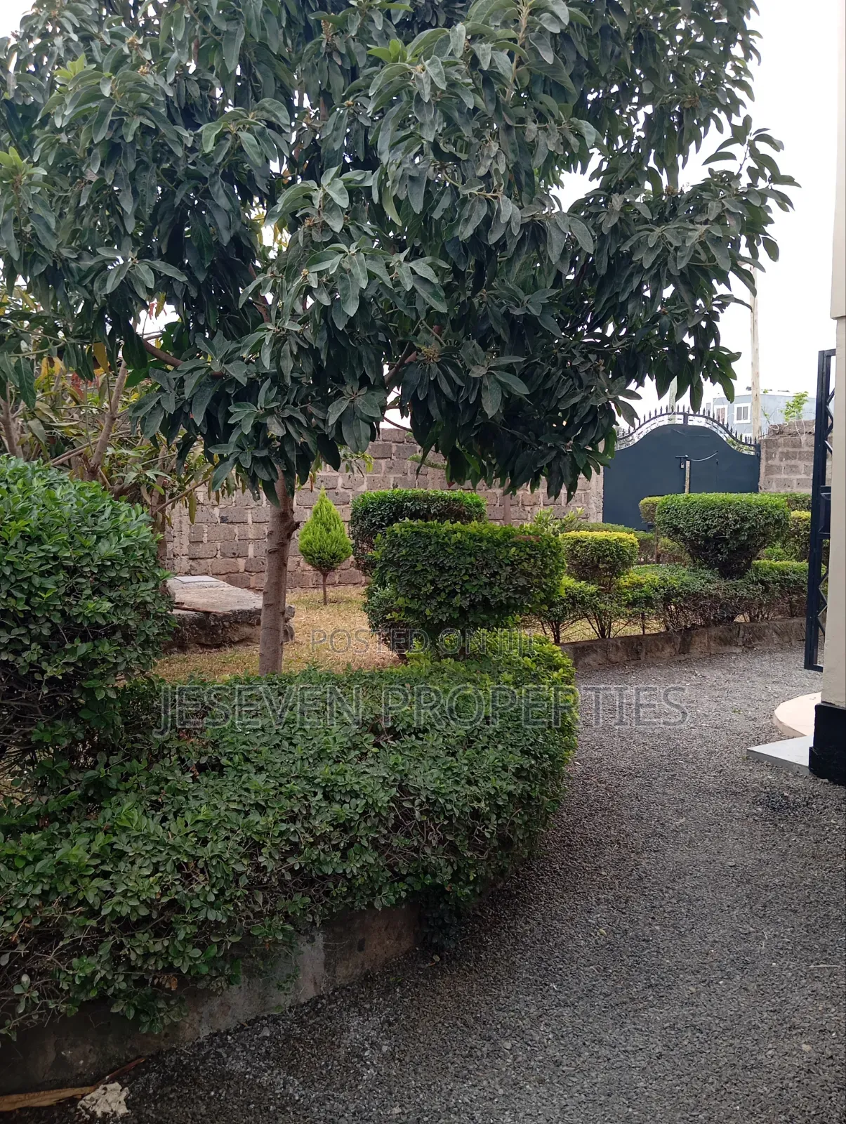 4bdrm Maisonette in Syokimau, Gateway Mall Area for rent