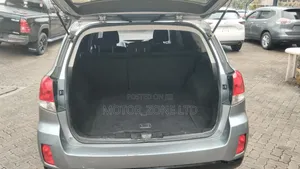 Subaru Outback 2011 Silver