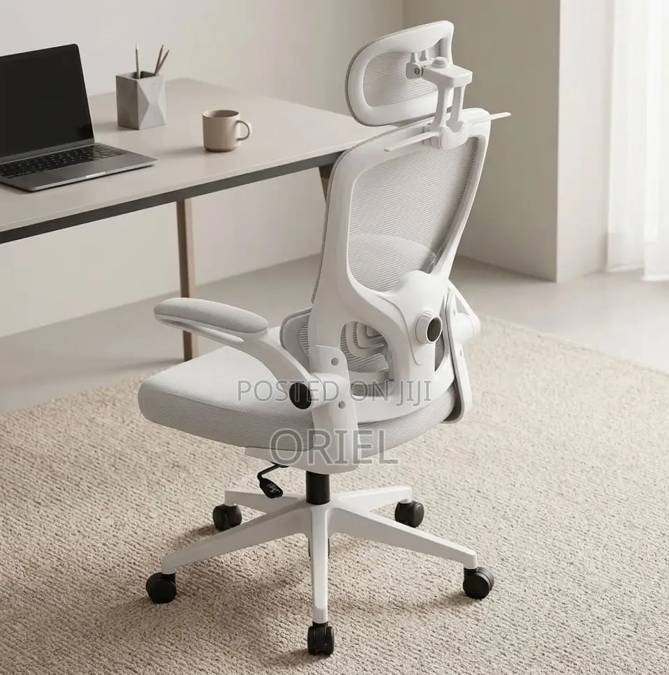 Modern Office Chair: Gray Office Seat