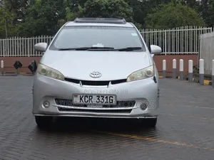 Toyota Wish 2011 Silver