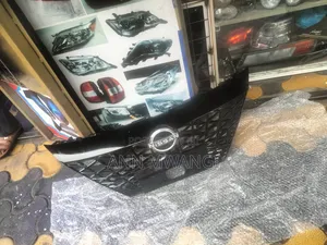 Nissan Note Grill 2024