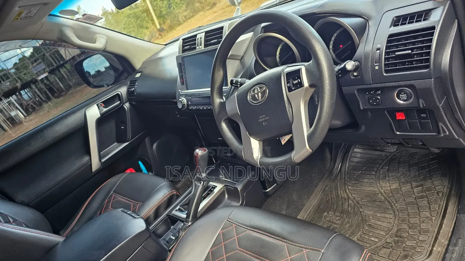 Toyota HiAce 2015 Grey