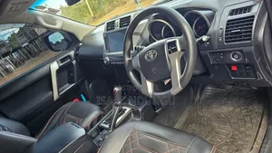 Toyota HiAce 2015 Grey