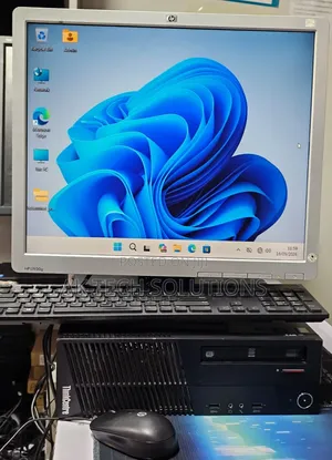 Desktop Computer Lenovo ThinkCentre M93p 8GB Intel Core i5 HDD 500GB