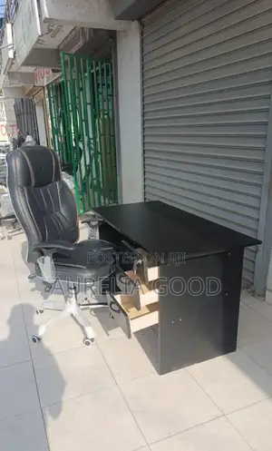 Executive Chair and Office Desk