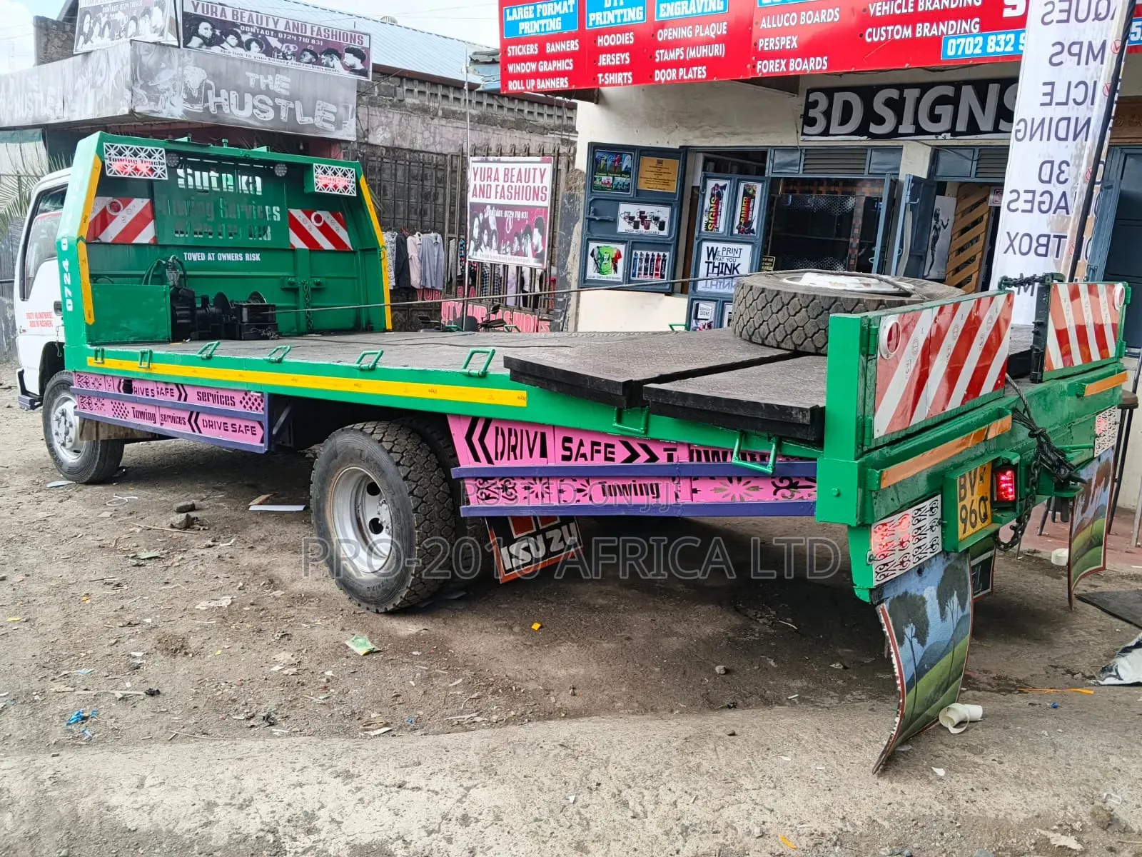 NPR Isuzu Flatbed