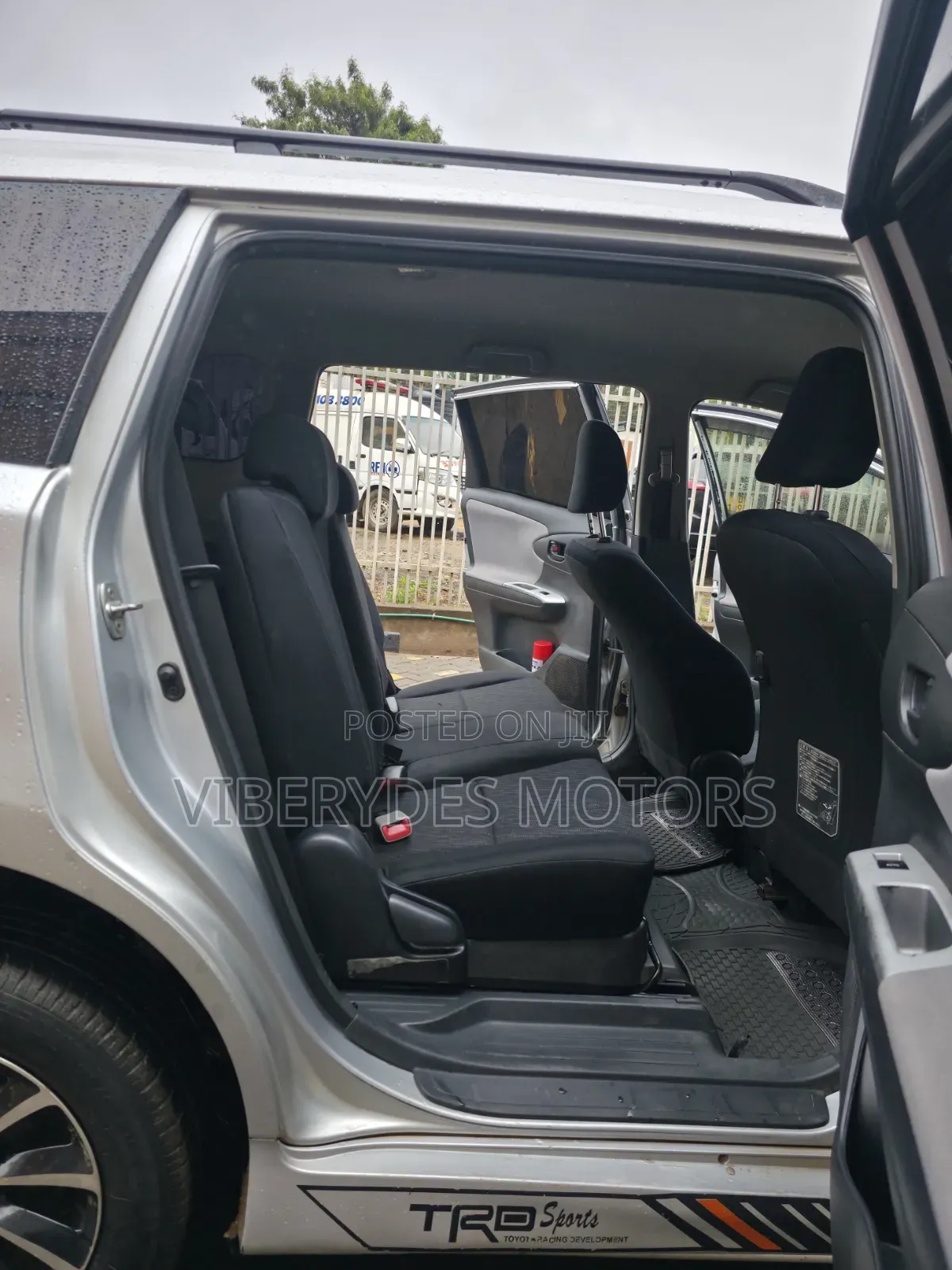 Toyota Wish 2011 Silver