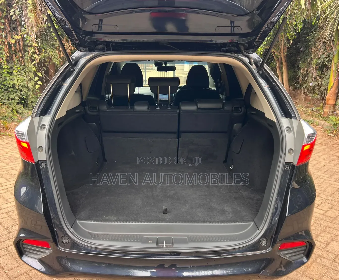 Honda Fit Shuttle 2018 Blue