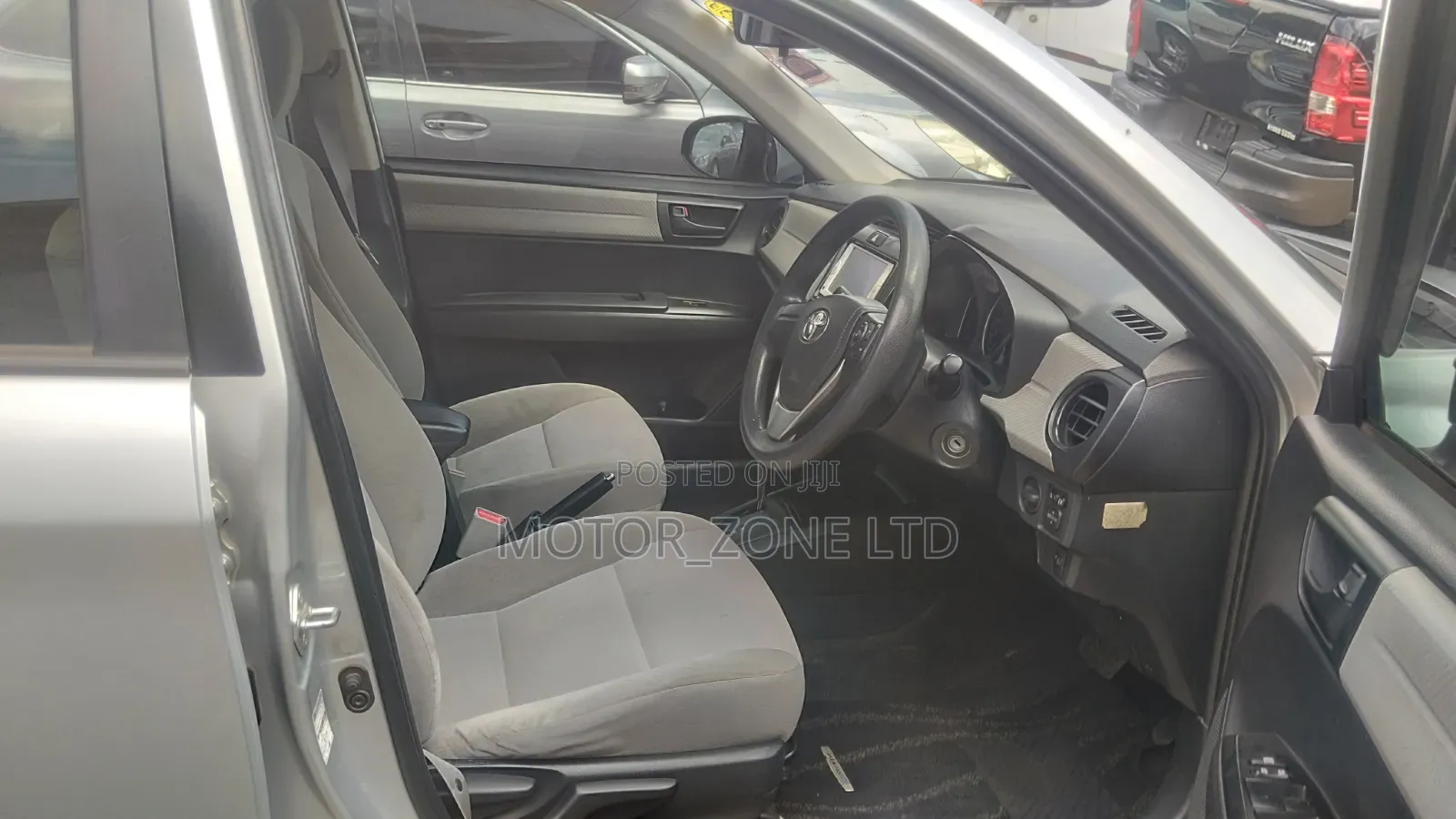 Toyota Axio 2014 Silver