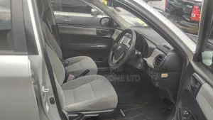 Toyota Axio 2014 Silver