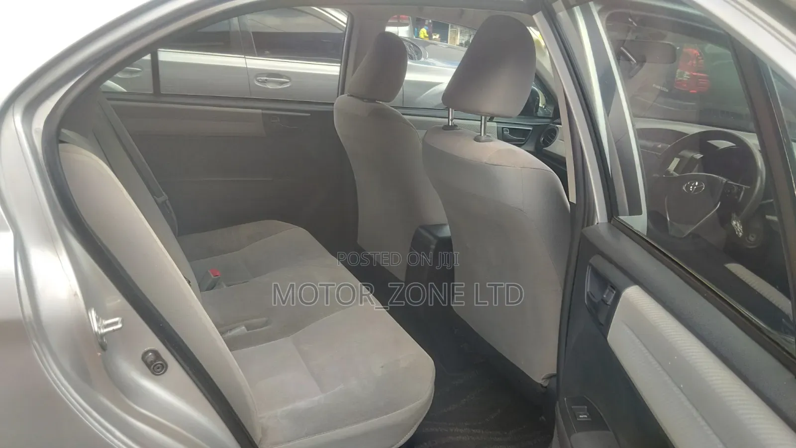 Toyota Axio 2014 Silver
