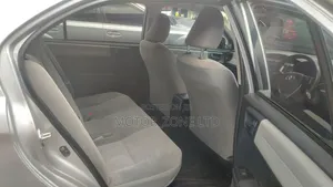 Toyota Axio 2014 Silver