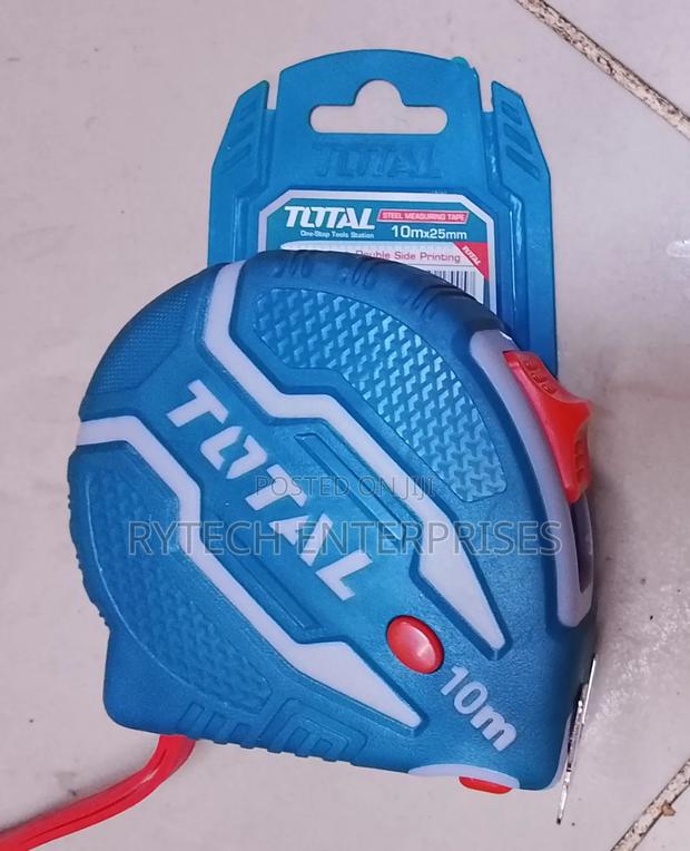 Total 10m Steel Measuring Tape