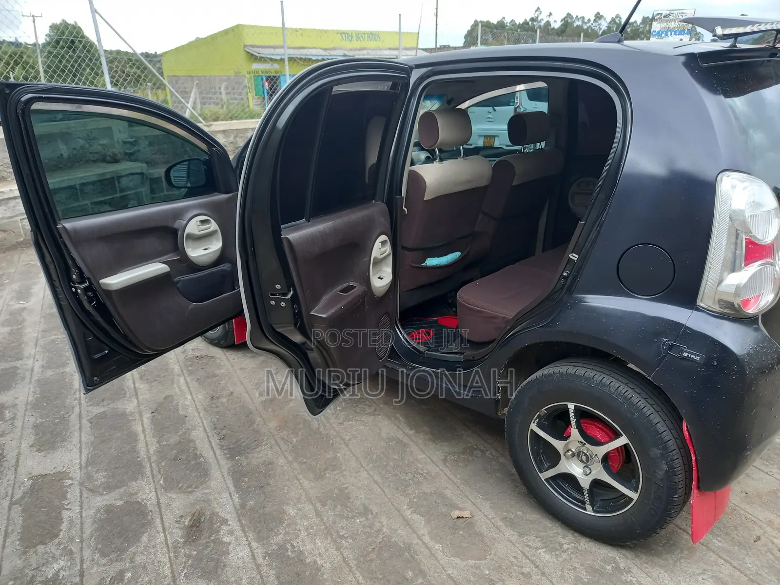 Toyota Passo 1.0 AWD 2011 Black