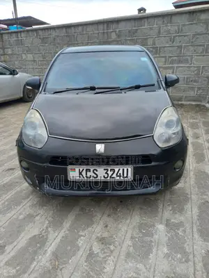 Toyota Passo 1.0 AWD 2011 Black