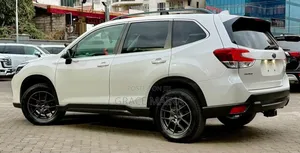Subaru Forester 2019 White